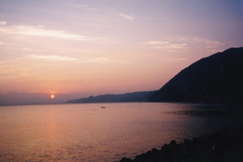 ​高崎山と日の出