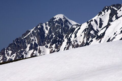 富山県・室堂から望む剱岳 (2,999 m)