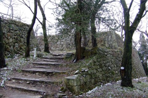 The ruins of the castle in Murakami City, Niigata Prefecture, Japan. I took this photo with a digital camera on 12th February 2007.