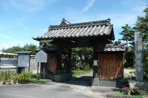長島城（伊勢国）の大手門