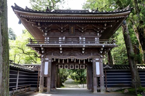 那谷寺 山門