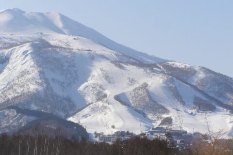 ​倶知安町比羅夫国道5号線付近から望む