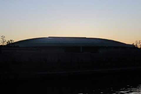 ​2019年12月16日時点の大阪城ホールを撮影。