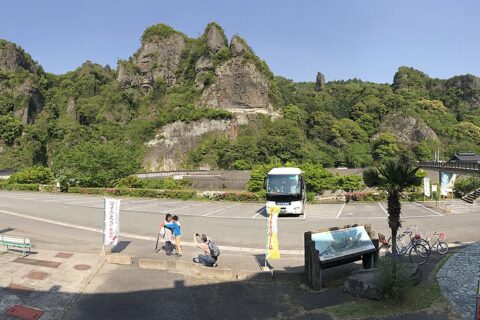 レストハウス洞門より望む競秀峰のパノラマ