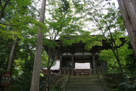 湖東三山西明寺二天門