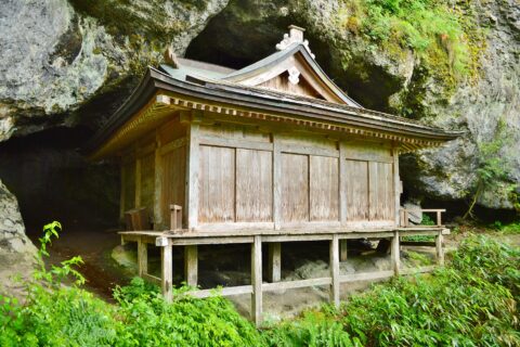 三仏寺 観音堂