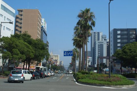 Taihaku-dori avenue in Fukuoka City, view towards Hakata Station from Fukuoka Sunpalace
