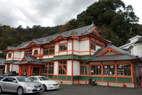 ​佐賀県武雄市の武雄温泉新館(資料館）