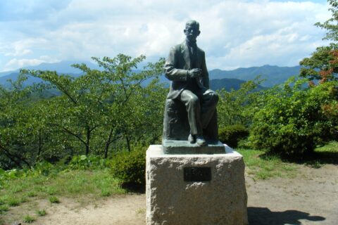 ​瀧廉太郎像（岡城）