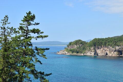 The Noto Peninsula is a peninsula that projects north into the Sea of Japan from the coast of Ishikawa Prefecture in central Honshū, the main island of Japan. This nothern part of Ishikawa prefecture has astonishing sea