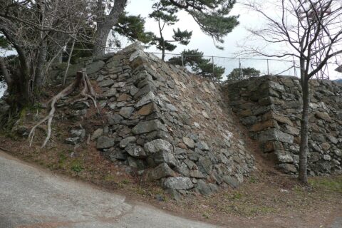 鳥羽城本丸の石垣