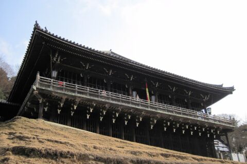 Todai-ji Nigatsu-do National Treasure 国宝東大寺二月堂