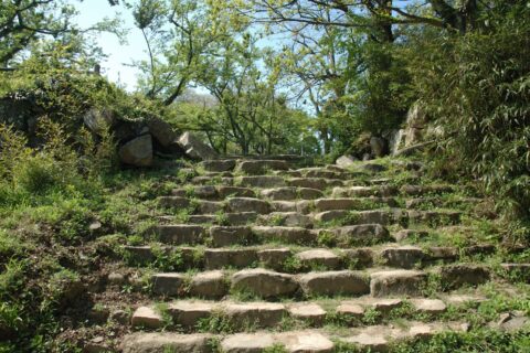 Tottori castle Sanjo-no-maru stone stairway to Hon-maru