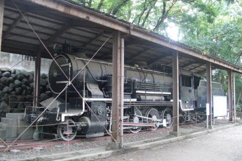 富山県富山市の富山城址公園で静態保存されている国鉄9600形蒸気機関車9628