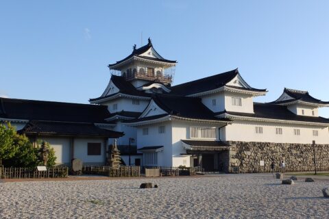 富山市郷土博物館（富山城復元模擬天守）