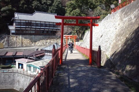 都久夫須麻神社 参道