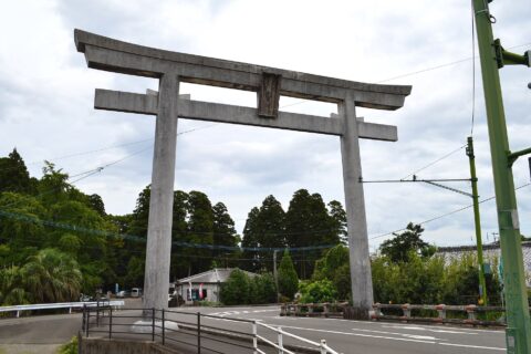 ​都農神社 北口大鳥居