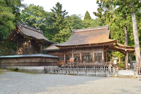 宇倍神社 社殿