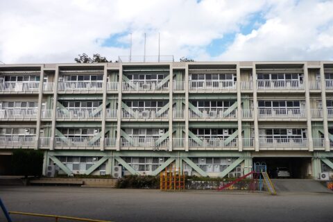 上野原市立上野原小学校