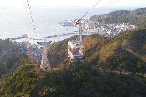 ​鋸山ロープウェー、すれ違い
