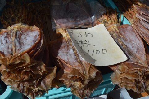 石川県輪島市で開催される「輪島朝市」。