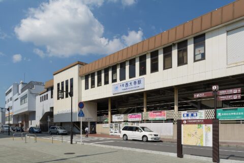 近鉄大和西大寺駅南口