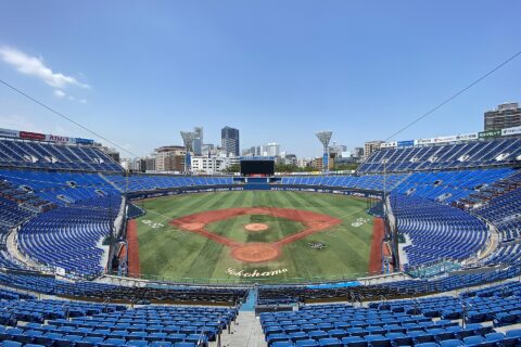 横浜スタジアム全景
