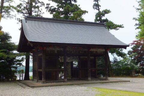 Niōmon gate of Anraku-ji temple in Yoshimi, Saitama