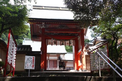 柞原八幡宮 西門