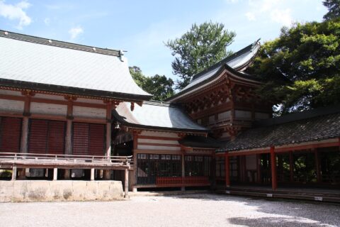 柞原八幡宮 楼門と拝殿