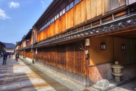 ひがし茶屋街