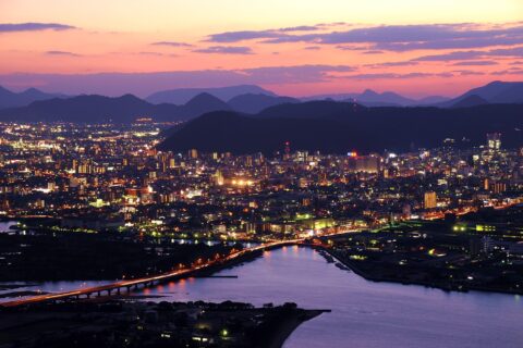 夕夜景(獅子の霊厳)