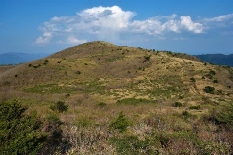 岩樋山からの道後山
