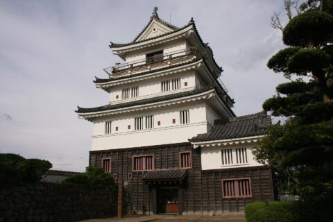 平戸城模擬天守