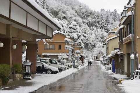 湯涌温泉