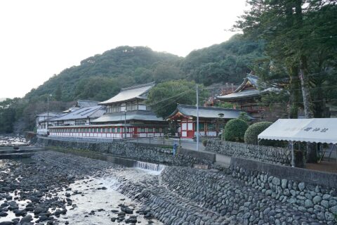 佐賀県鹿島市 祐徳稲荷神社 錦破川