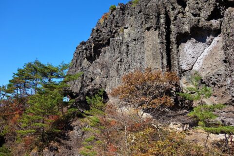 ​護摩壇（霊山）