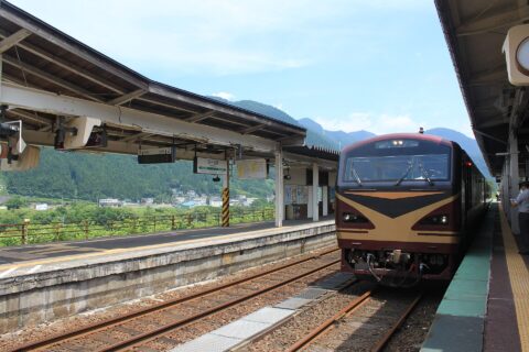 鳴子温泉駅