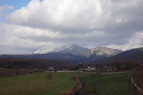 麓からの蒜山