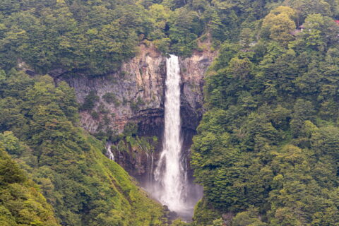 華厳滝（明智平から撮影）