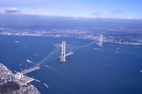明石海峡大橋（1995年12月8日）