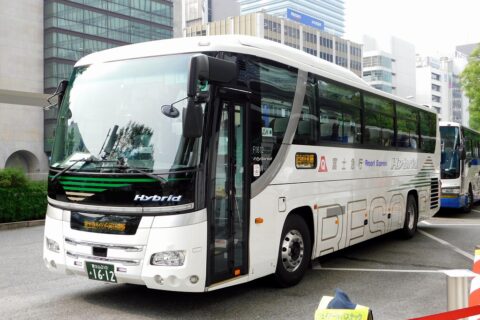 富士急山梨バス 日野・セレガハイブリッド
