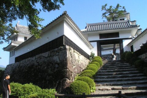 郡上八幡城正門