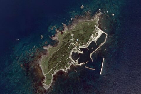 舳倉島の航空写真。国土地理院により2009/10/01(平21)に撮影。