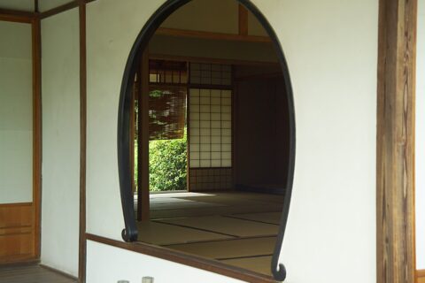 Window and interior of building at Shukkeien, a garden near Hiroshima Castle, Hiroshima, Japan. I took this photo and contribute my rights in the file to the public domain; people and organizations retain rights to image