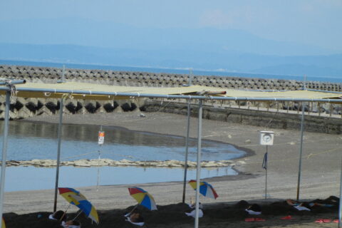 Ibusuki-Sand-Bath. 指宿温泉「砂楽」の砂蒸し風呂, Ibusuki.