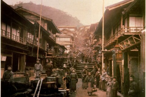 明治20年代の伊香保温泉石段街。
