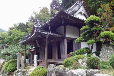 極楽寺の大師堂