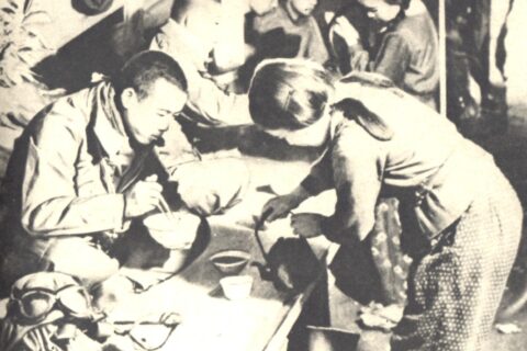 kamikaze pilot who gets tea from a school girl before a sortie
