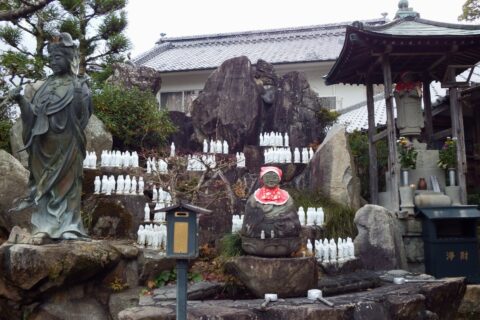 金泉寺 外仏